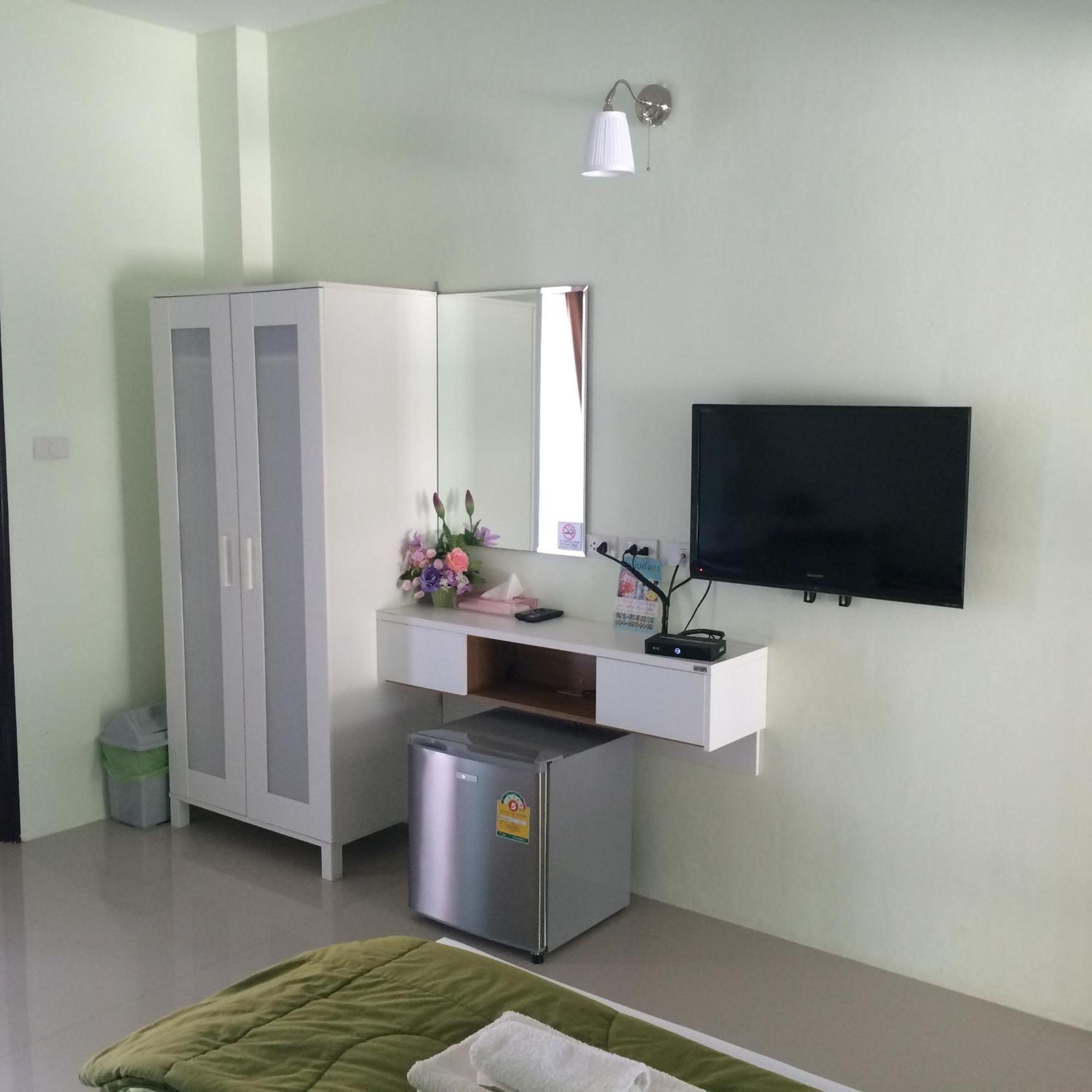 Papangkorn House Hotel Surat Thani Quarto foto