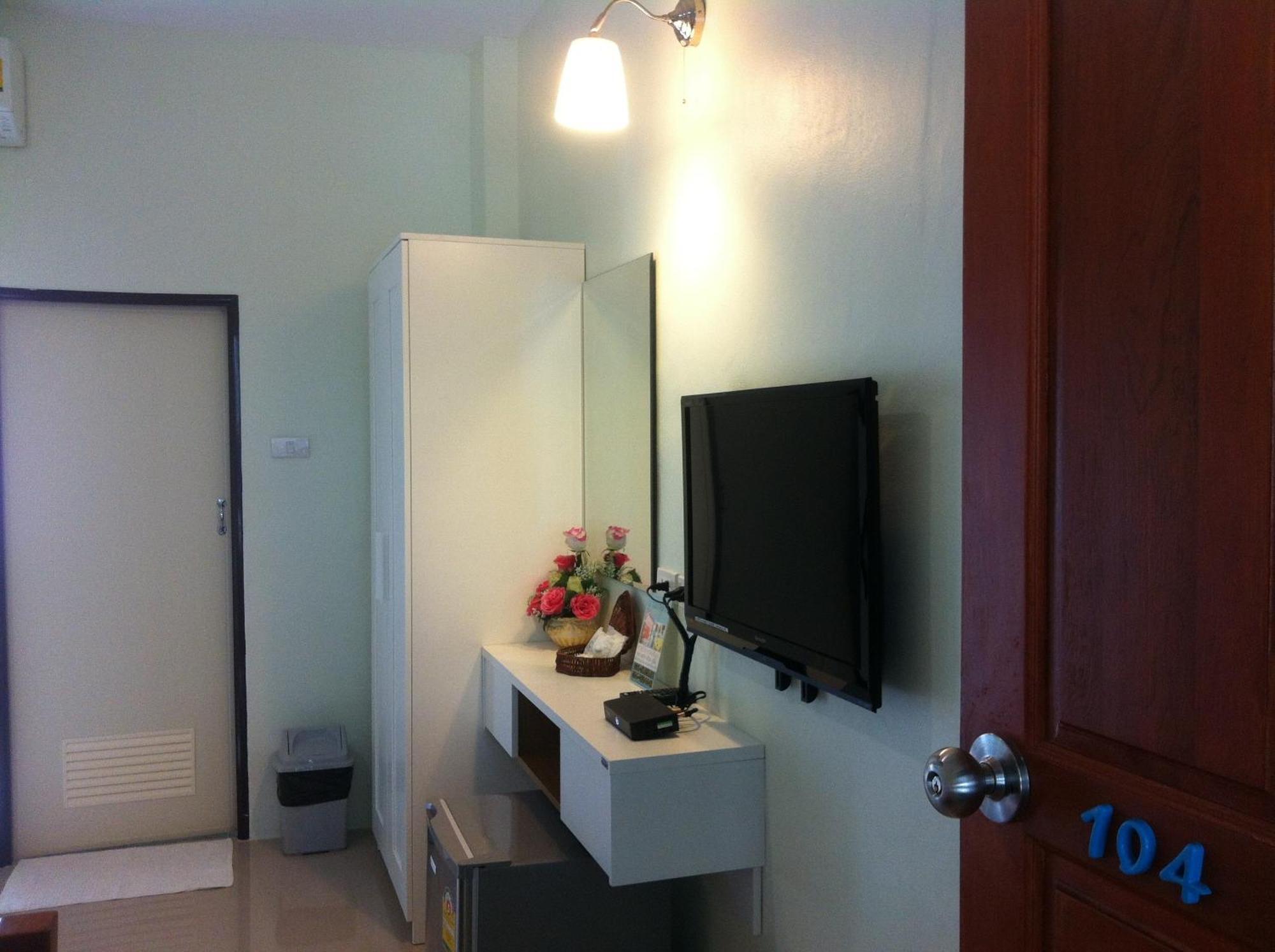 Papangkorn House Hotel Surat Thani Quarto foto