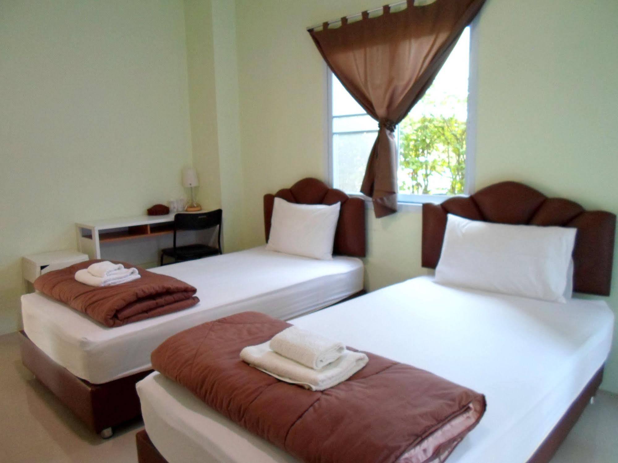 Papangkorn House Hotel Surat Thani Exterior foto